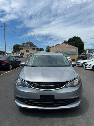 2017 Chrysler Pacifica Touring