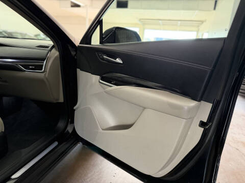 2020 Cadillac XT4 Luxury