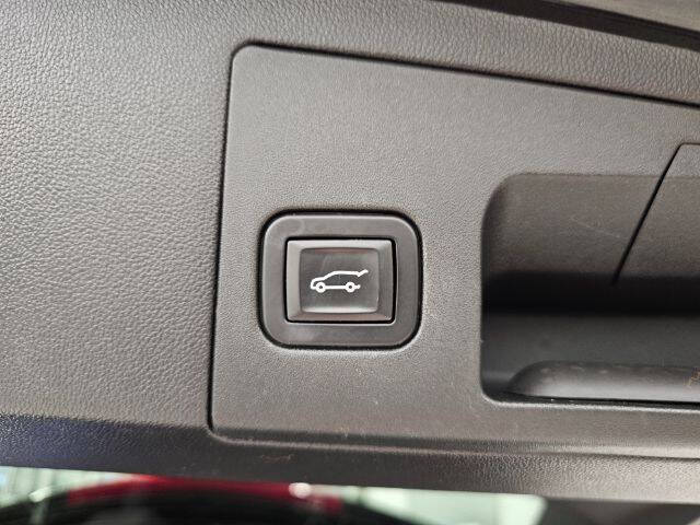 2017 Cadillac XT5 Platinum