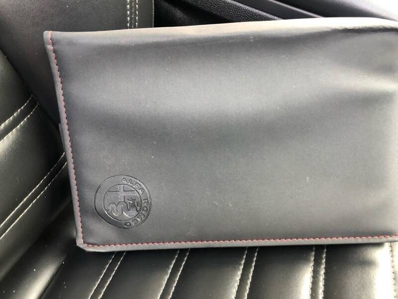 2017 Alfa Romeo Giulia Ti