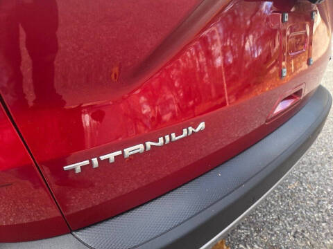 2022 Ford Escape Titanium