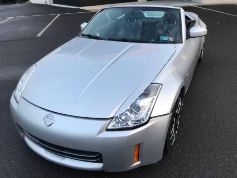 2006 Nissan 350Z for sale at MAGIC AUTO SALES in Little Ferry NJ