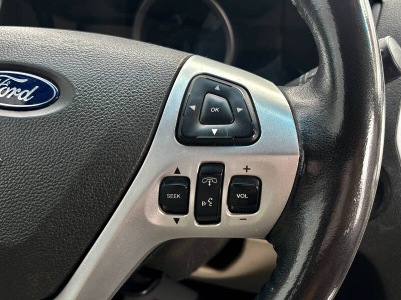 2011 Ford Explorer XLT