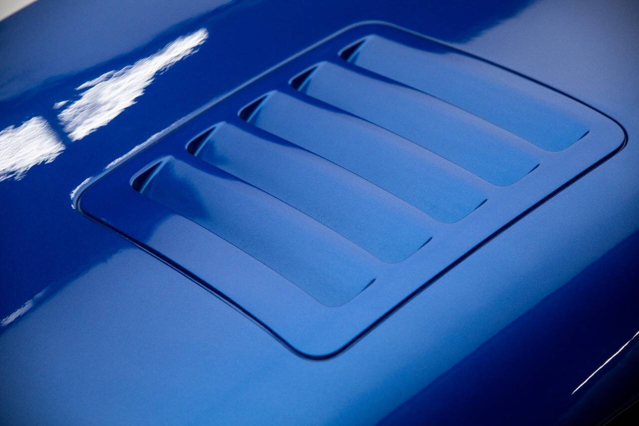 1997 Dodge Viper 64