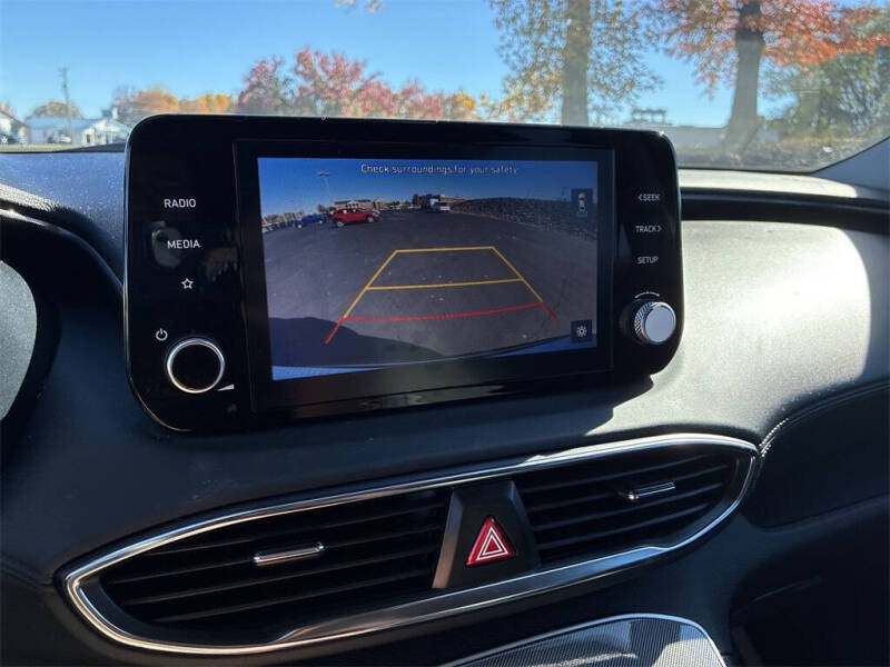 2023 Hyundai Santa Fe SE