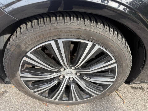 2023 Volvo S90 B6 Plus