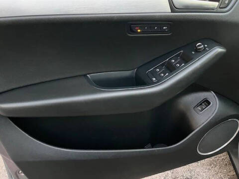 2010 Audi Q5 3.2 quattro Prestige