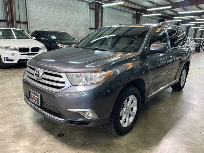 2013 Toyota Highlander for sale at Best Ride Auto Sale in Houston TX