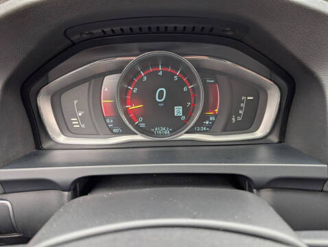 2015 Volvo S60 T6 Drive-E Platinum