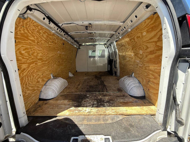 2019 Chevrolet Express 2500