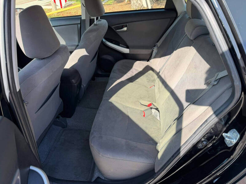 2015 Toyota Prius Two