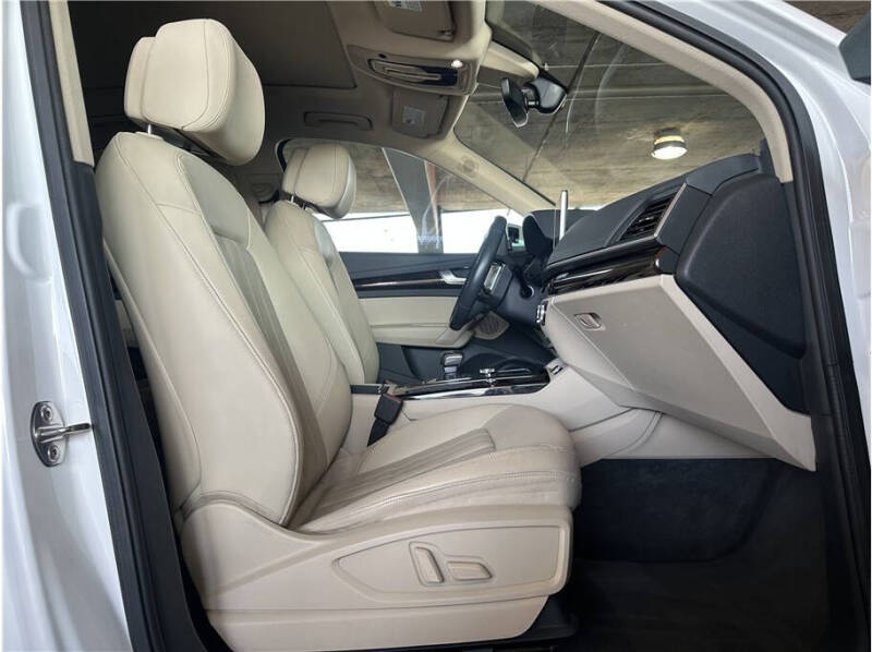 2018 Audi Q5 2.0T quattro Premium Plus