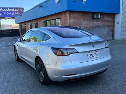 2018 Tesla Model 3 Long Range