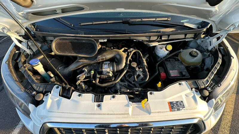 2024 Ford Transit 250