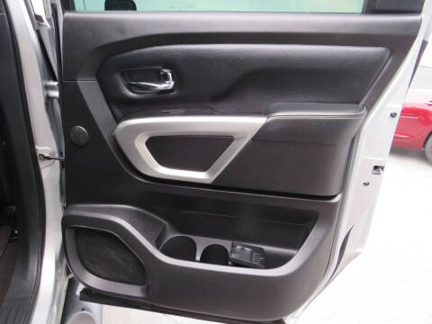 2017 Nissan Titan XD