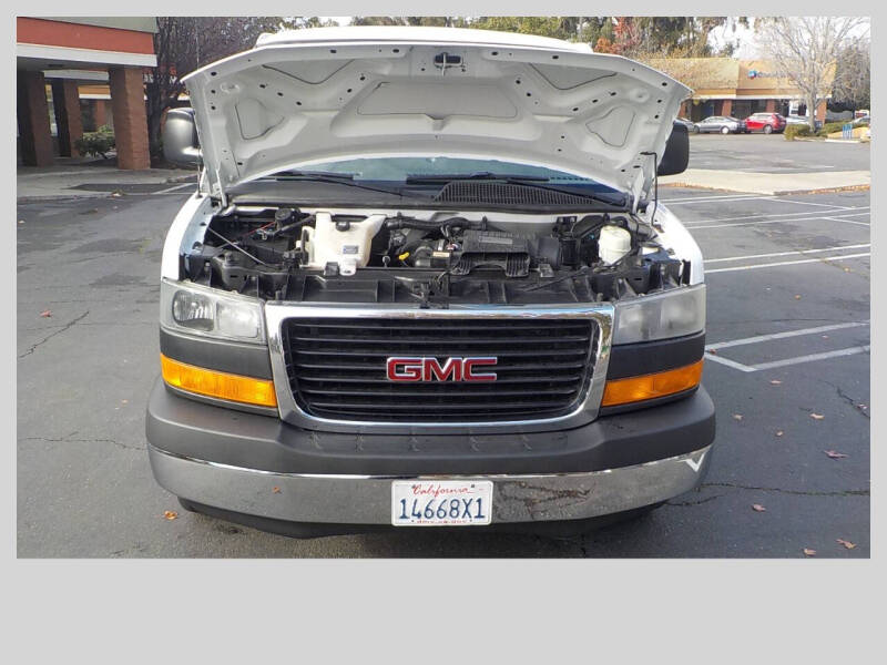 2014 GMC Savana 2500
