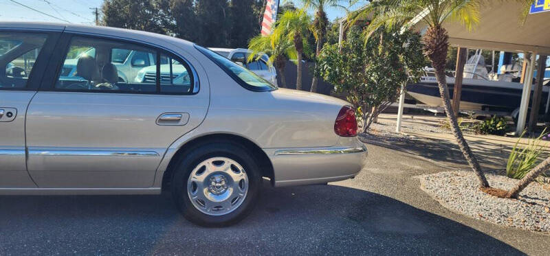 2001 Lincoln Continental