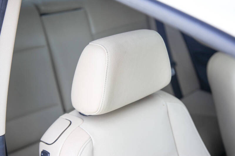 2011 BMW 1 Series 128i