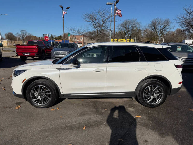 2022 Lincoln Corsair Standard