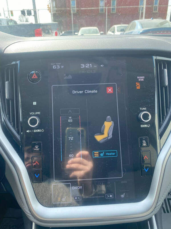 2022 Subaru Outback Premium