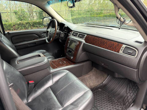 2009 GMC Yukon XL Denali