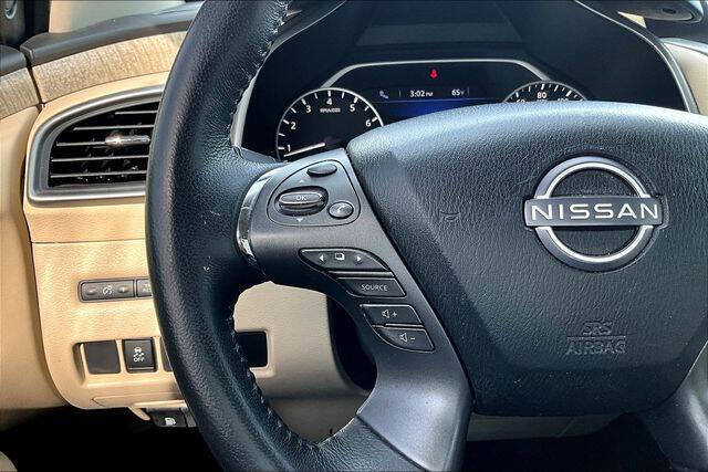 2023 Nissan Murano SV