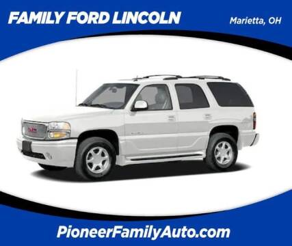 2006 GMC Yukon for sale at Pioneer Family Preowned Autos in Williamstown WV
