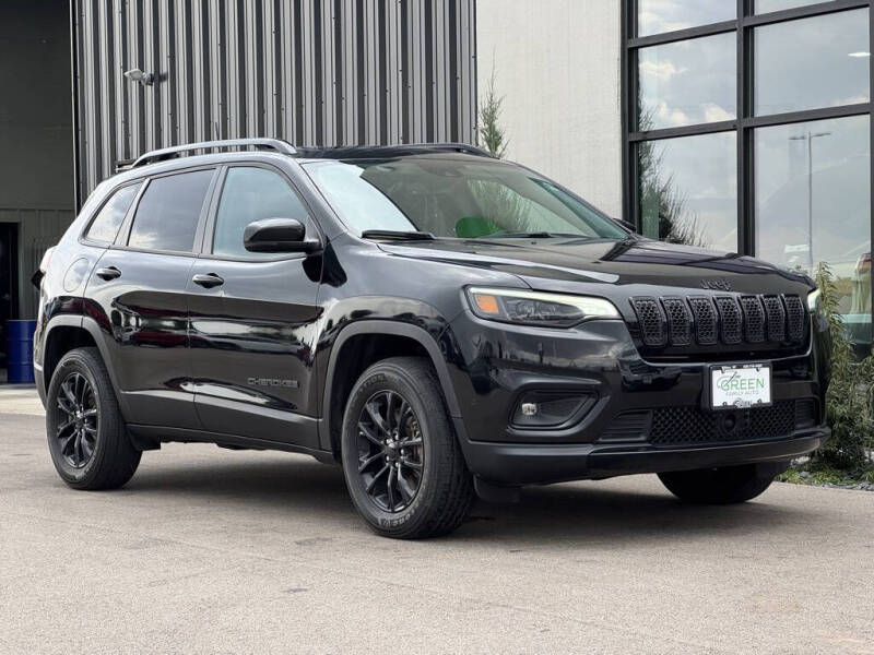 2023 Jeep Cherokee Altitude Lux