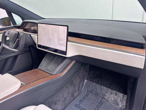 2022 Tesla Model X