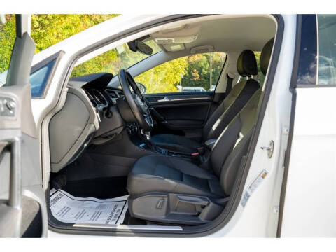 2017 Volkswagen e-Golf SEL Premium