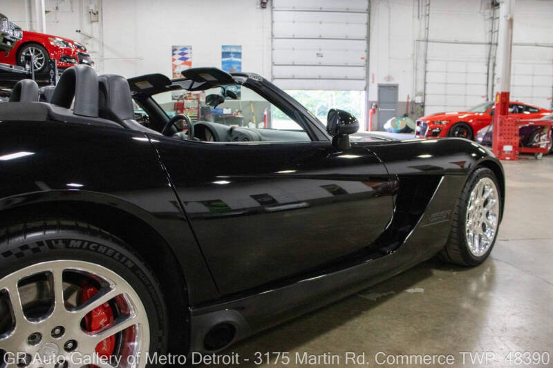 2004 Dodge Viper SRT-10