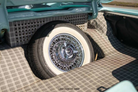 1960 Ford Thunderbird