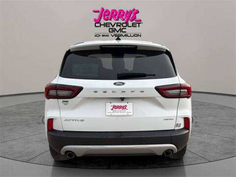 2024 Ford Escape Active