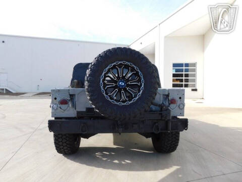 1999 AM General Hummer