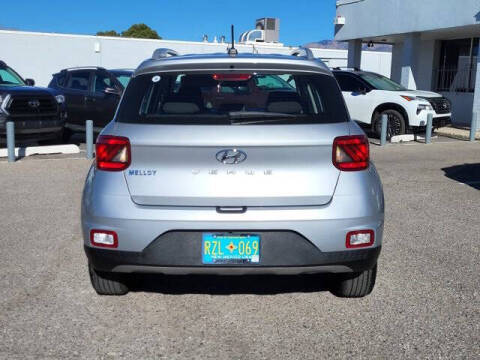 2023 Hyundai Venue SEL