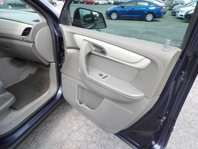 2013 Chevrolet Traverse LS