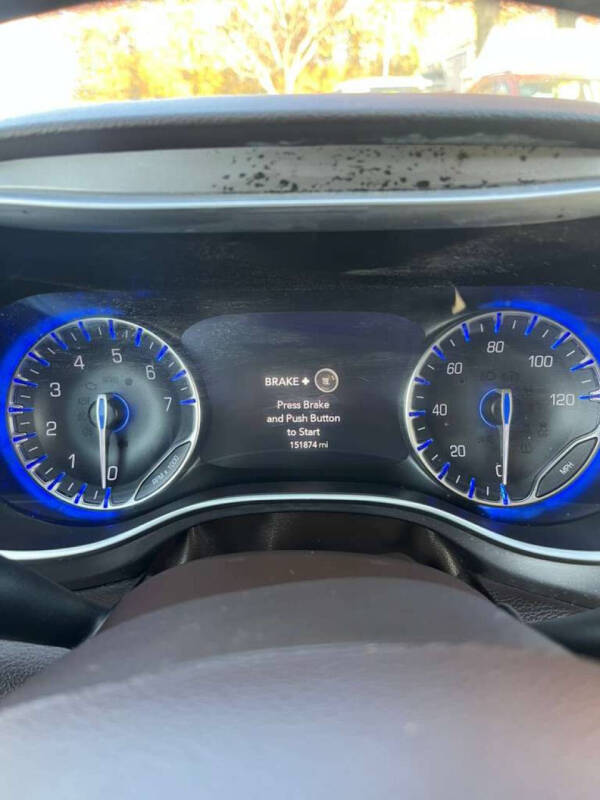 2017 Chrysler Pacifica Touring-L Plus