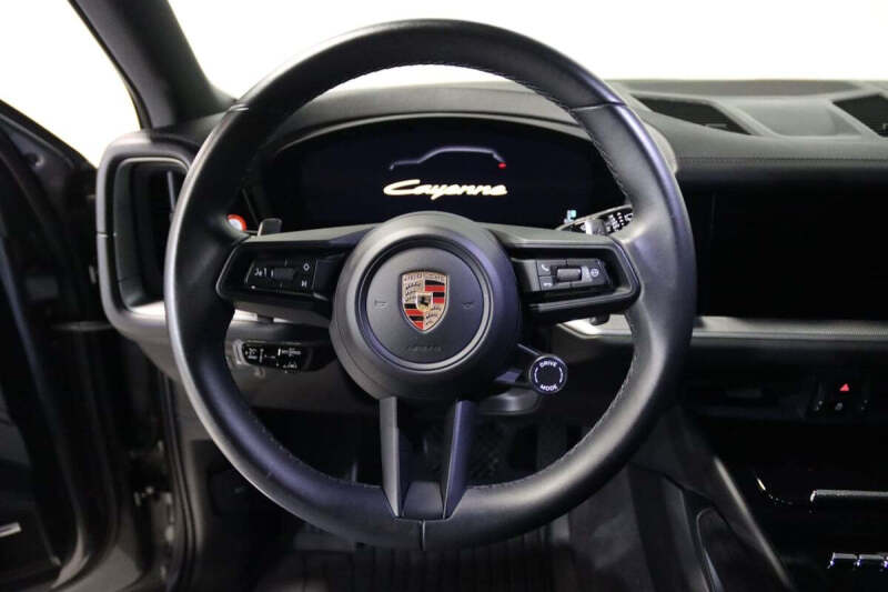2024 Porsche Cayenne