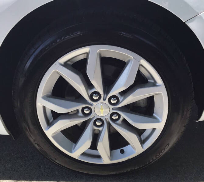 2017 Chevrolet Impala LT