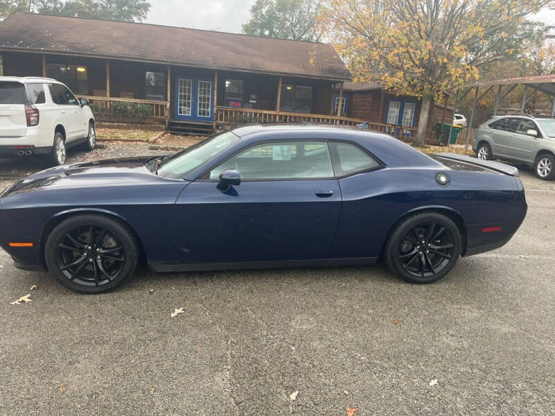 2016 Dodge Challenger for sale at Victory Motor Company in Conroe TX