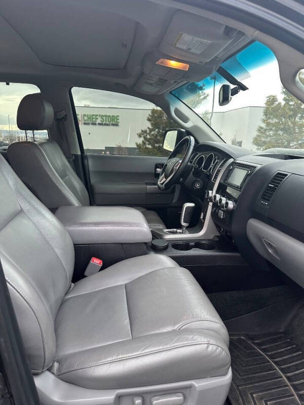 2016 Toyota Sequoia Limited