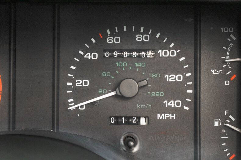 1990 Ford Mustang