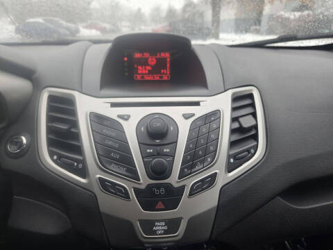 2011 Ford Fiesta SEL