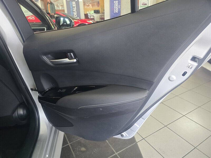 2020 Toyota Corolla Hatchback SE