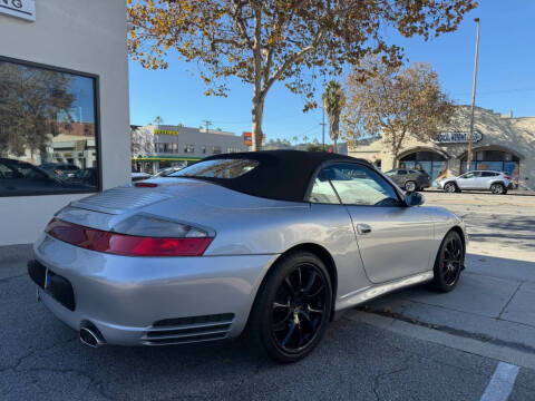 2004 Porsche 911 Carrera 4S