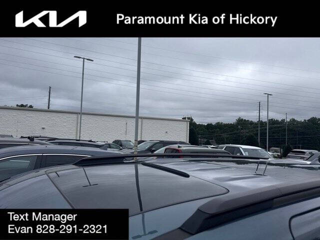 2025 Kia Carnival SX