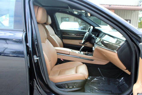 2012 BMW 7 Series 750Li xDrive