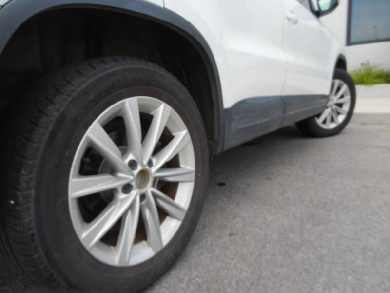 2014 Volkswagen Tiguan S