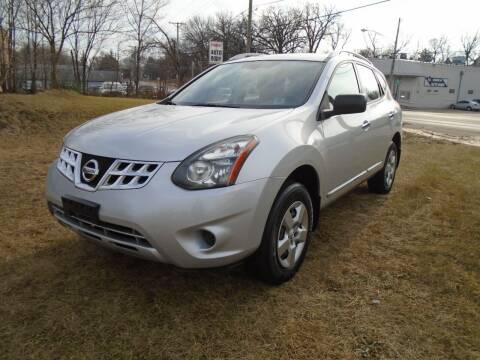 2015 Nissan Rogue Select for sale at Triangle Auto Sales in Elgin IL