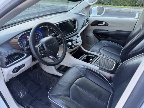 2022 Chrysler Pacifica Limited